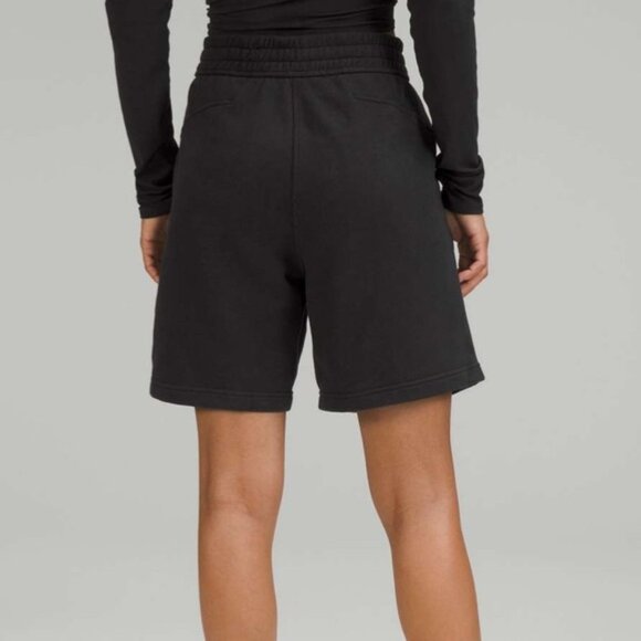 lululemon Loungeful High-Rise Short 7inch - Picture 9 of 9